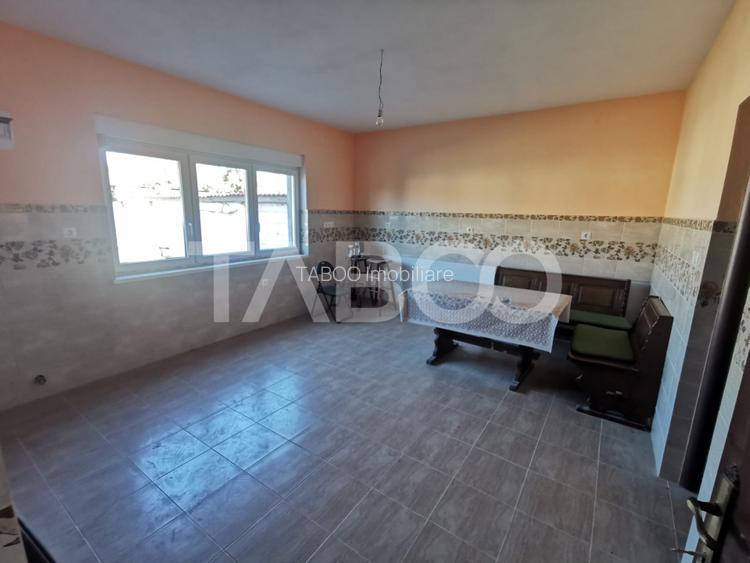 Casa individuala cu 5 camere in localitatea Miercurea Sibiului - 5