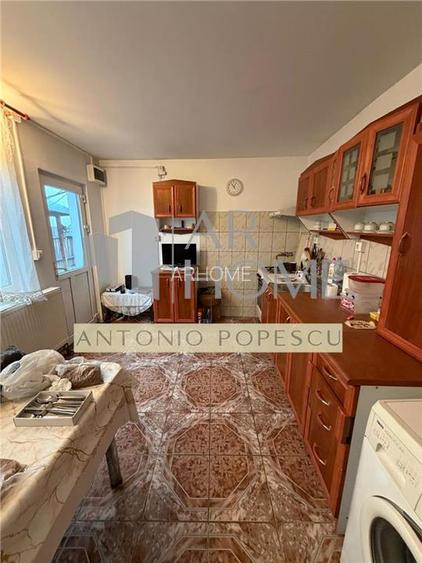 Casa, anexe si teren, in Ploiesti, zona Lupeni. - 8