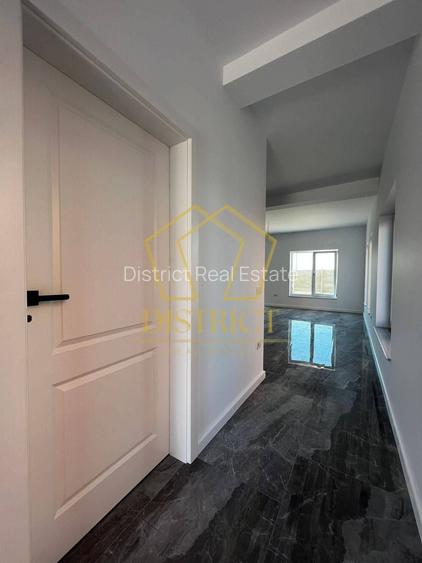 Duplex 5 camere despartit prin camera tehnica | Ghiroda - 10