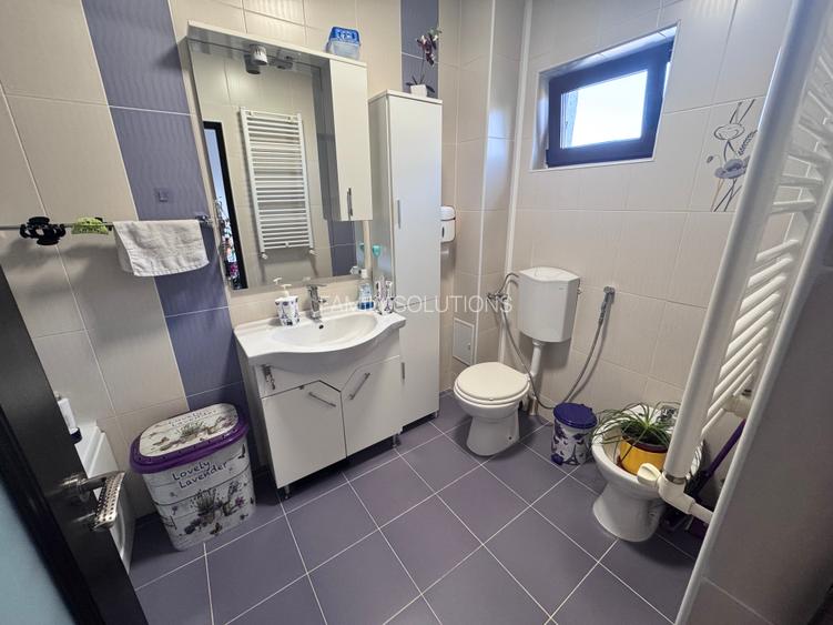 Casa P+1+M. 5 cam. Util 143mp. Teren 307mp. - 4