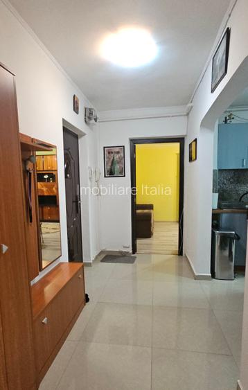 Apartament decomandat,  bloc 1986, etaj 1, curat - 4