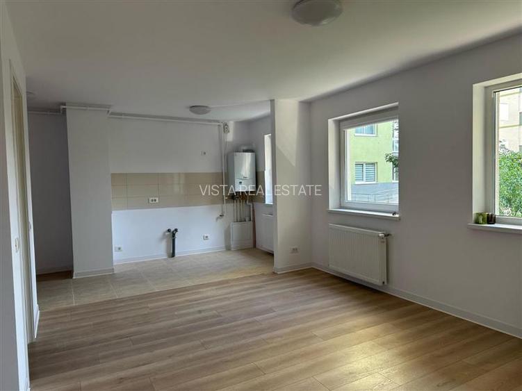 Garsoniera in bloc nou Top City, Tractorul, Brasov - 5