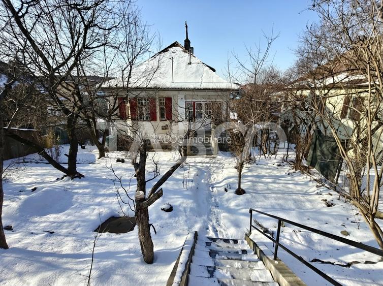 Casa de inchiriat cu 4 camere zona Strand - Pet friendly - COMISION 0 - 15