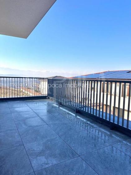 Casa 5 camere de vanzare in Floresti - 2