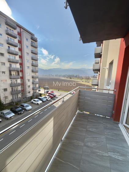 Apartament cu 2 camere de vanzare in Avantgarden Bartolomeu,nemobilat,et 3/8 - 4
