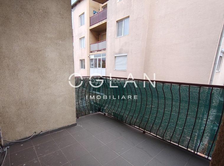 Apartament spatios cu 3 camere- zona Ciresica - 18