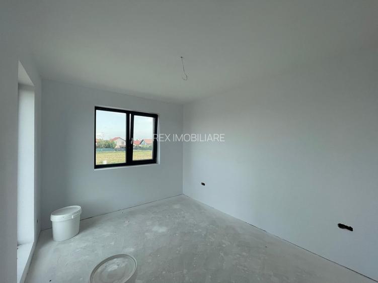 Duplex - 4 dormitoare- 116mp utili - 144.800€- Urseni - 8