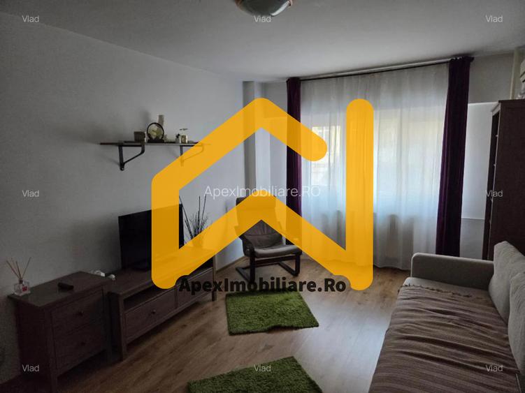 Universitate | Garsoniera Decomandata | Balcon | bloc 1980 | metrou 2m - 5