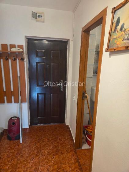 Garsoniera spatioasa, Prosper 13 Septembrie - Sebastian - 6