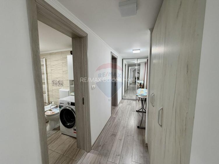 Casă / Vilă cu 4 camere de vânzare în zona Central - 31