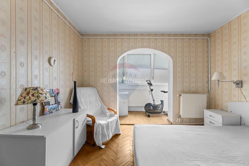 Apartament cu 3 camere de vânzare în zona Podgoria - 4
