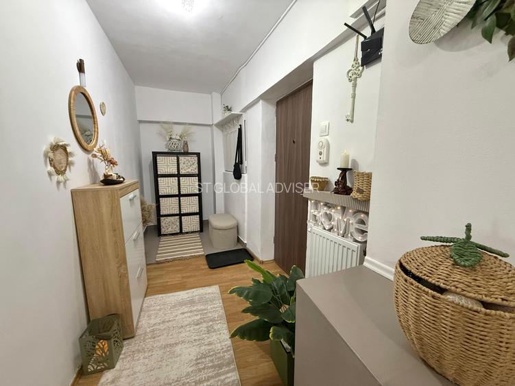 Apartament 2 camere spatios, 67 mp, mobilat cu priveliste panoramica