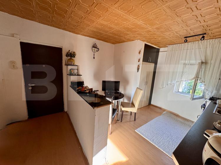 Apartament 2 camere semidecomandat - Cartier Rovine zona Penny