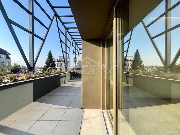 Impressive Penthouse-Triplex ** Green Building***/ 3 parking / Stefan Cel Mare - 11