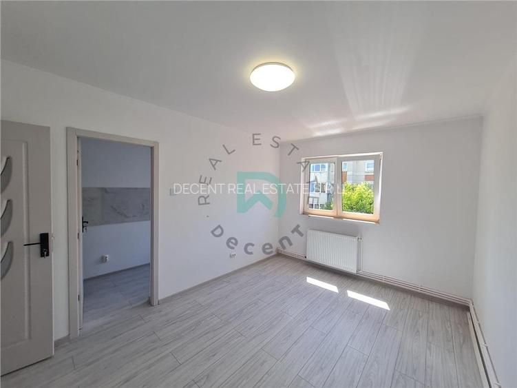 Garsoniera Craiter, etaj 3, renovata, Brasov - 13
