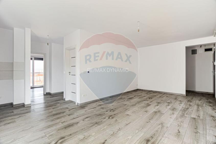 Apartament 3 camere COMPLEX ADORA PARK cu loc de parcare - 9