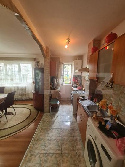 Apartament decomandat, cu 3 camere, boxa, zona Big-Manastur - 5