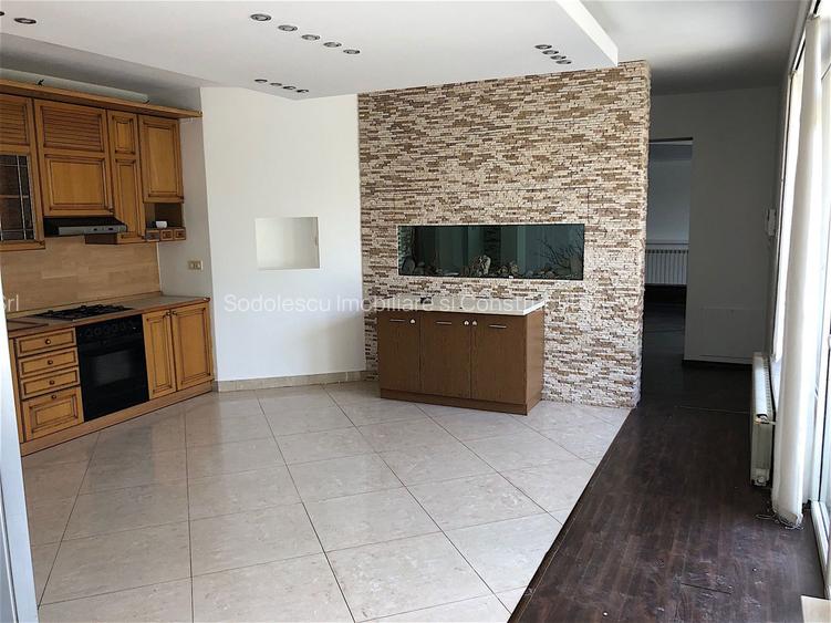 Casa zona Cetatii de locuit sau birouri - 7