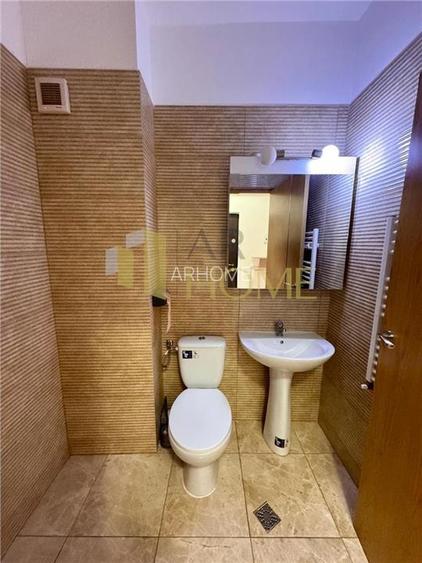 Vanzare apartament 3 camere, bloc 2016, Ploiesti, zona 9 Mai - 14