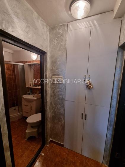 Central-apartament 2 camere cu gaze - 6