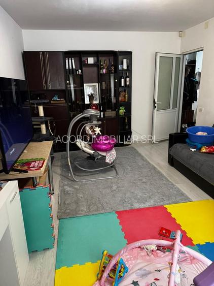 Apartament 2 camere decomandat-zona Tomis Nord - 2