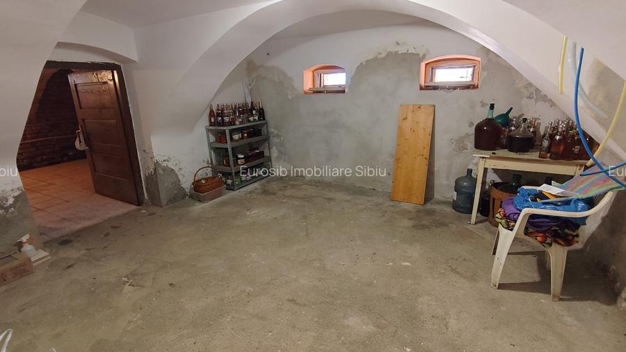 Casa individuala 4 dormitoare - garaj - teren 1457 mp in Sibiu Mohu - 9