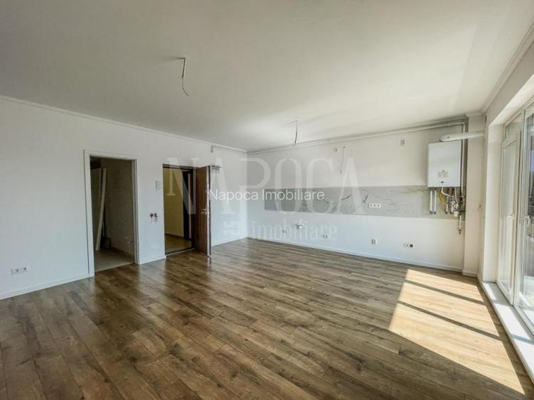 Apartament 3 camere de vanzare in Floresti - 2