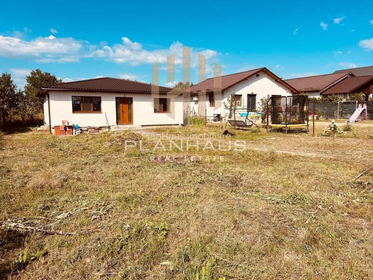 Casă in Mocira pe parter ,semifinisata ,493 mp teren  - 3