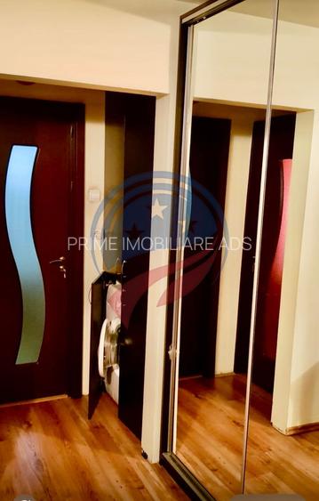 Apartament cu doua camere decomandat, zona Billa - 3
