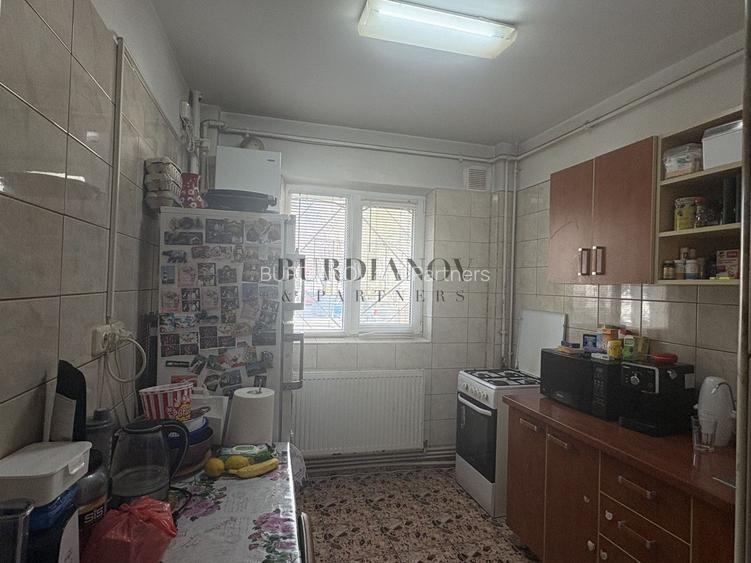 Apartament cu 3 camere - Centrala termica - Rahova - Calea Ferentari 8 - 5