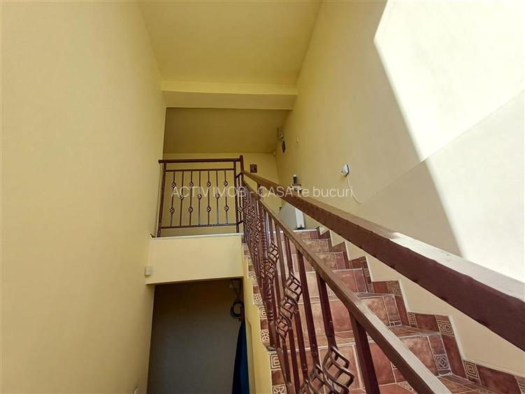 5 camere - 3 bai - 200 mp utili - teren 920 mp - Domnesti - Craitei - 6