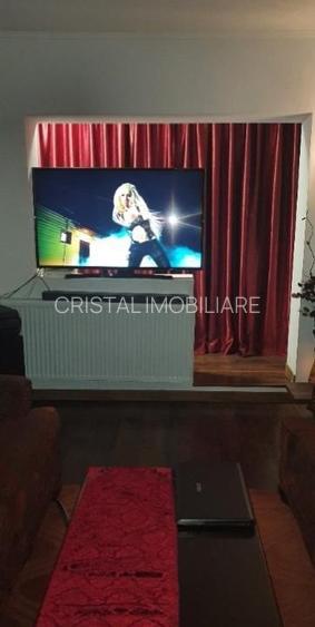 Vanzare Apartament 2 camere ,Zona 13 septembrie, sector 5 - 2