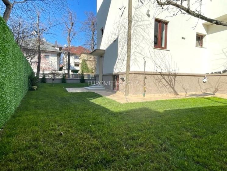 Vila D+P+E+M Primaverii - 11