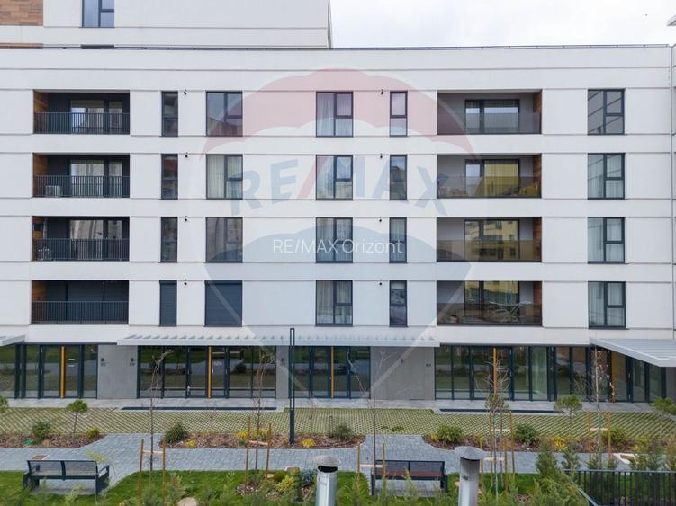 Spațiu comercial  de inchiriat Cosmopolit  78mp - 18