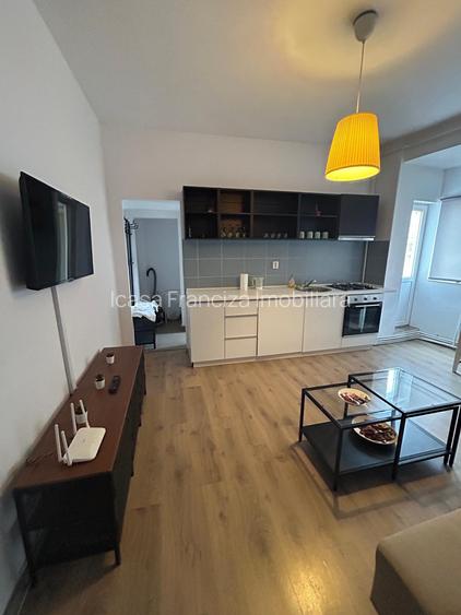 Apartament 2 cam 45 mp, mobilat,ultracentral(200m P-ta Universitatii) - 3