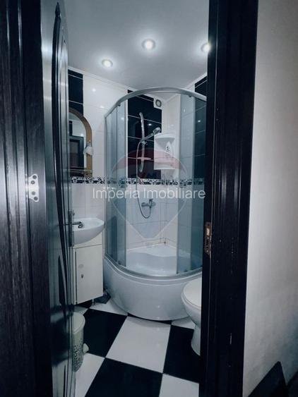 De inchiriat, 4 camere, decomandat, bilateral, centrala proprie, 400€ - 12