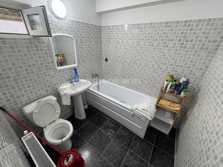 Casă cu 3 camere zona Faleză Nord, Renovată, Centrală pe gaz - 7