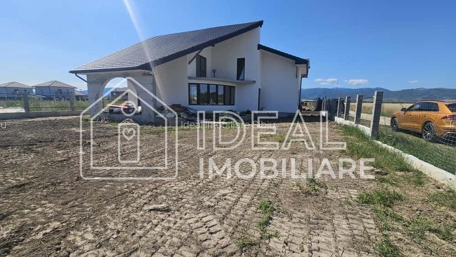 Casa Individuala Moderna cu 5 camere si 668 mpu curte, in Cristian - 16