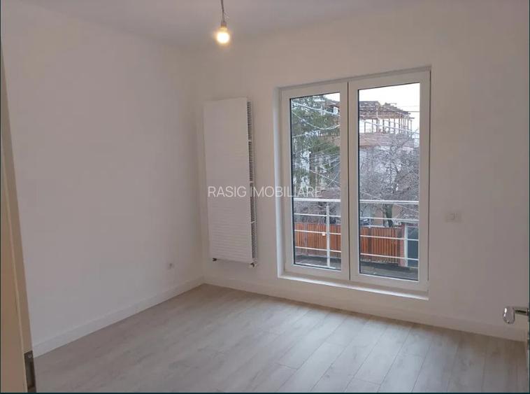 Vila Duplex P+1+Pod, 4 camere – Bucurestii Noi, Laminorului - 2