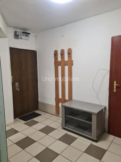 CHIAR LA METROU ROMANA  APARTAMENT INCHIRIERE - 11