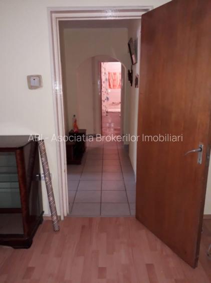 Brancoveanu, Berceni, Lamotesti, Luica,, decomandat, bucatarie patrata - 5