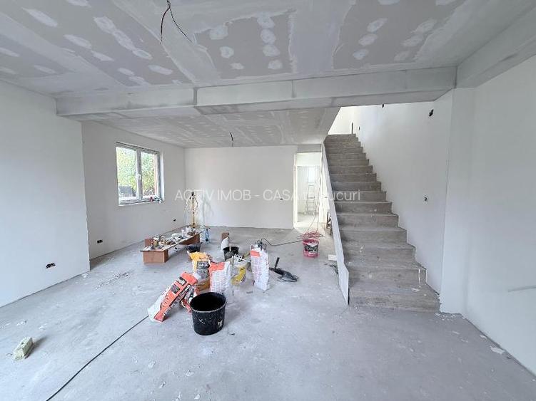 Vanzare -  Casa  - Vila - Prelungirea Ghencea - Dantelei - teren 245mp -215000E - 9