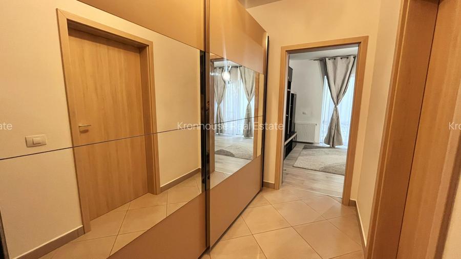 Garsoniera spatioasa, bloc nou in zona centrala - 6