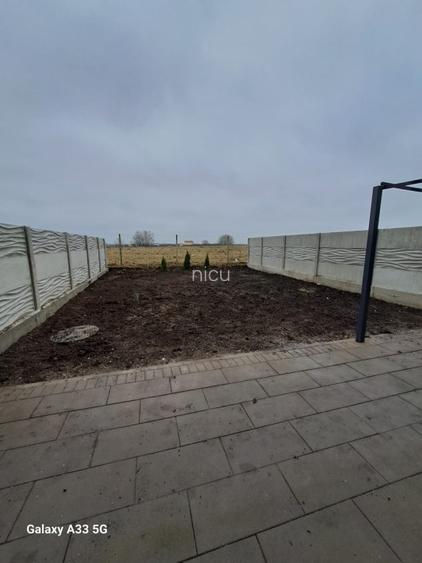 Terenuri 350-500mp Torontalului-Metro- curent, optional Autorizatie  - 110 E/m2 - 2