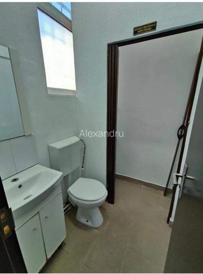 Spațiu comercial de închiriat - 11