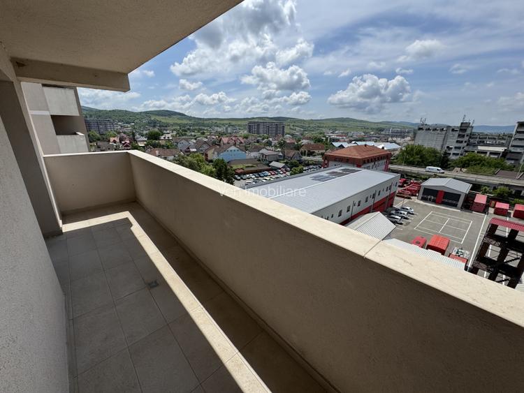 APARTAMENT 3 CAMERE - BLOC NOU (ISU) - 9