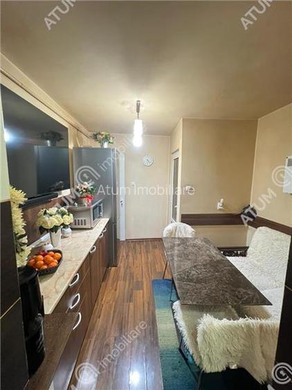 Apartament 3 camere decomandate 2 balcoane zona Mihai Viteazul Sibiu - 8