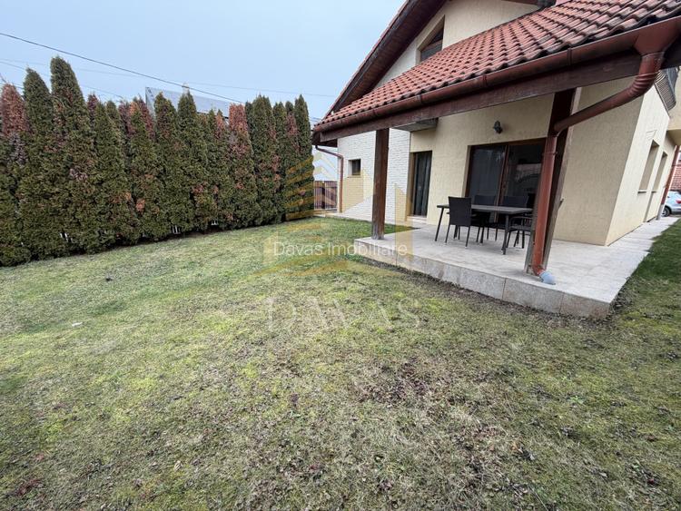 Casa individuala de inchiriat | Europa | Deschidere la 2 strazi - 20