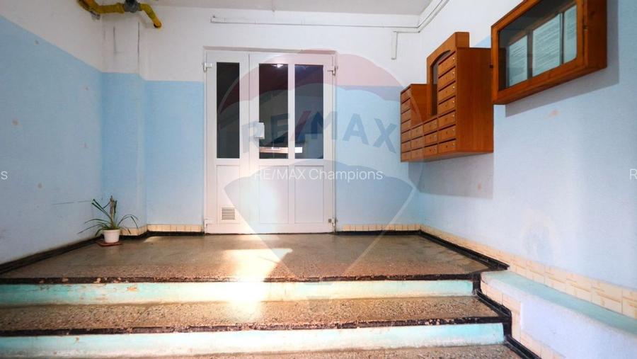 Apartament 3 camere, 2 băi, 2 parcări de vânzare zona Avantgarden 2 - 22