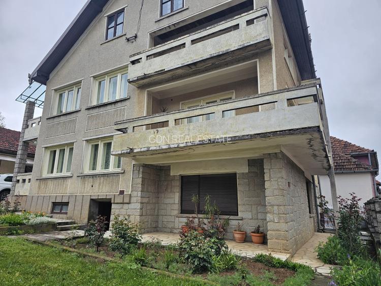 Casa vila cu 10 camere, loc Izbuc, Bihor - 3